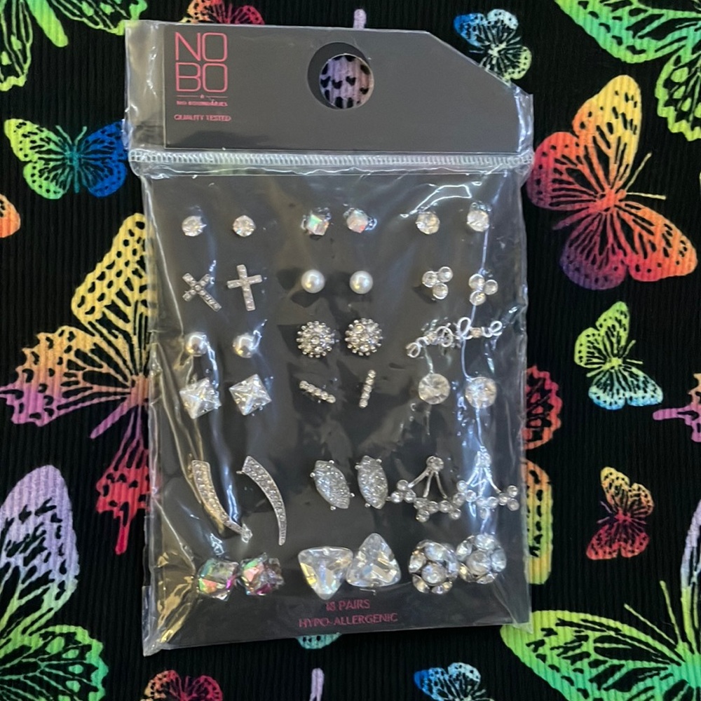 18 Silver Earrings!!